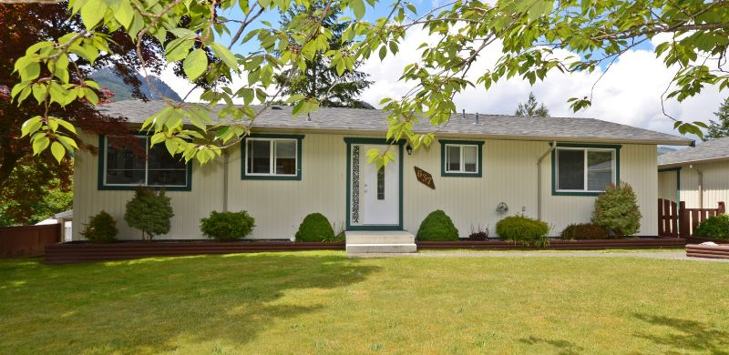 637 Dogwood - Small